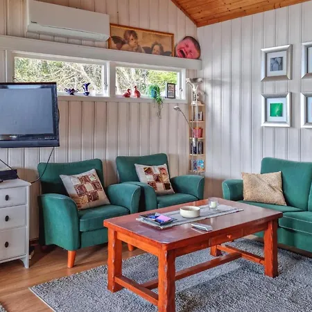 1 Bedroom In * Lyngdal